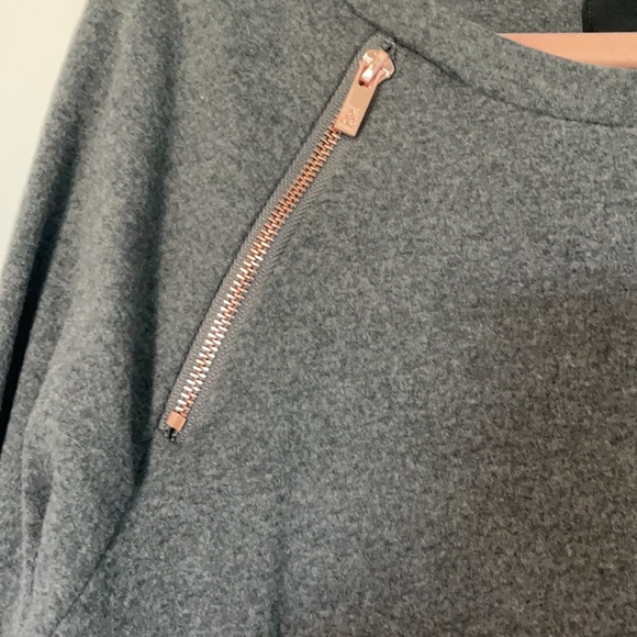 VEUC AMPERSAND AVE crew neck sz XXL rose gold zip - Picture 2 of 4
